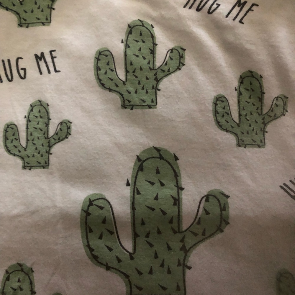 Shirt - Picture 3 of 4